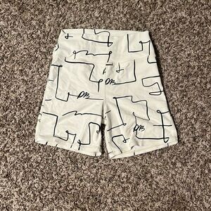 WeWoreWhat Doodle Biker Shorts Women’s Medium